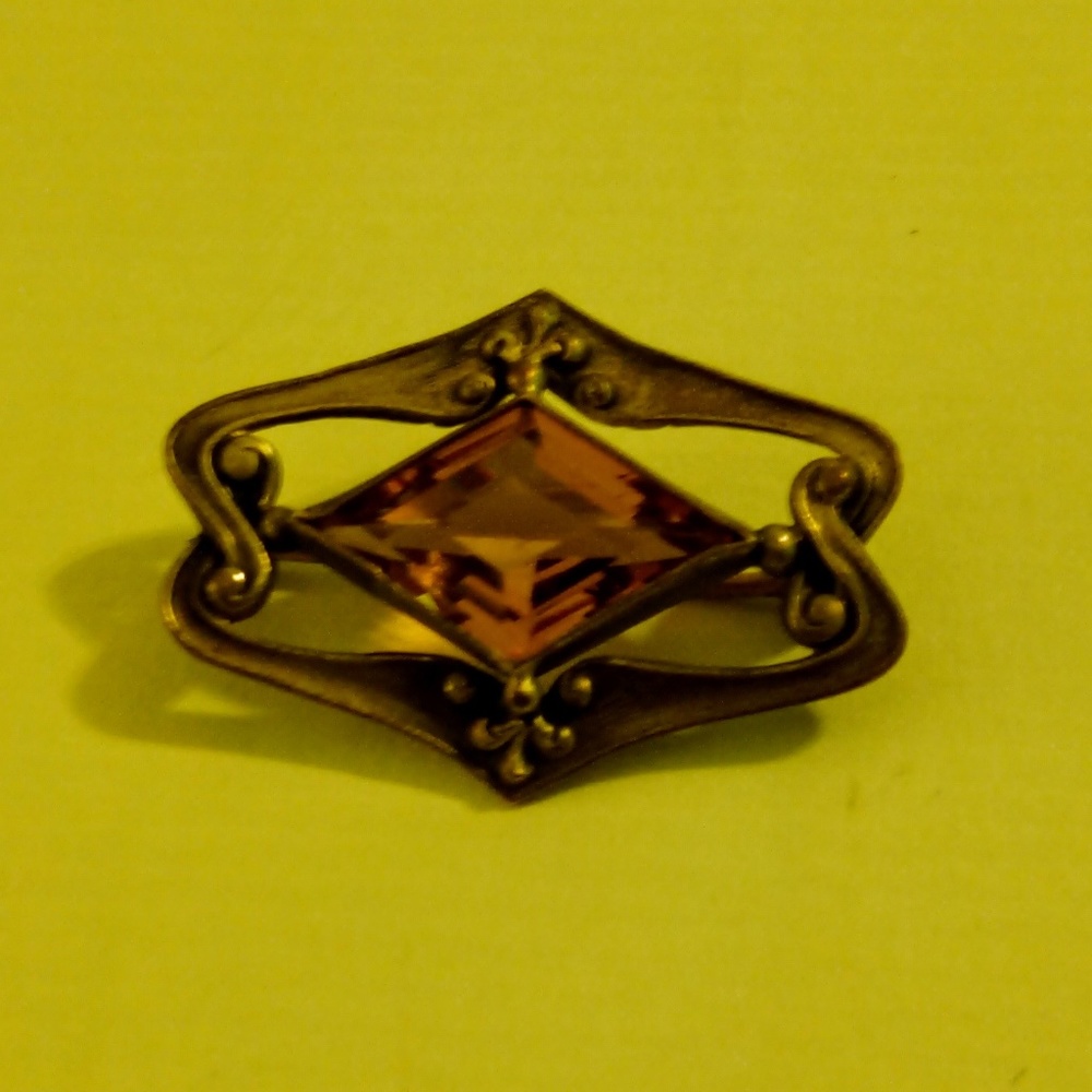 Vintage Topaz Colored Pin 1"